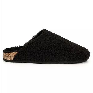 Olivia Miller Black Mel Slipper